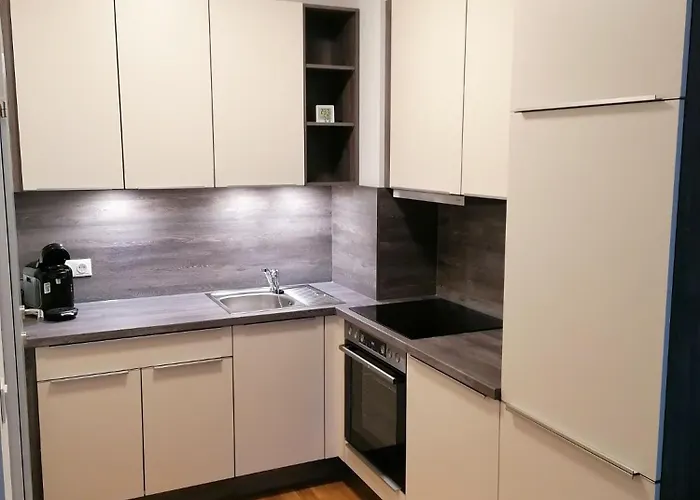 Stilvolle 2-zimmer In Graz-lend Apartmán *